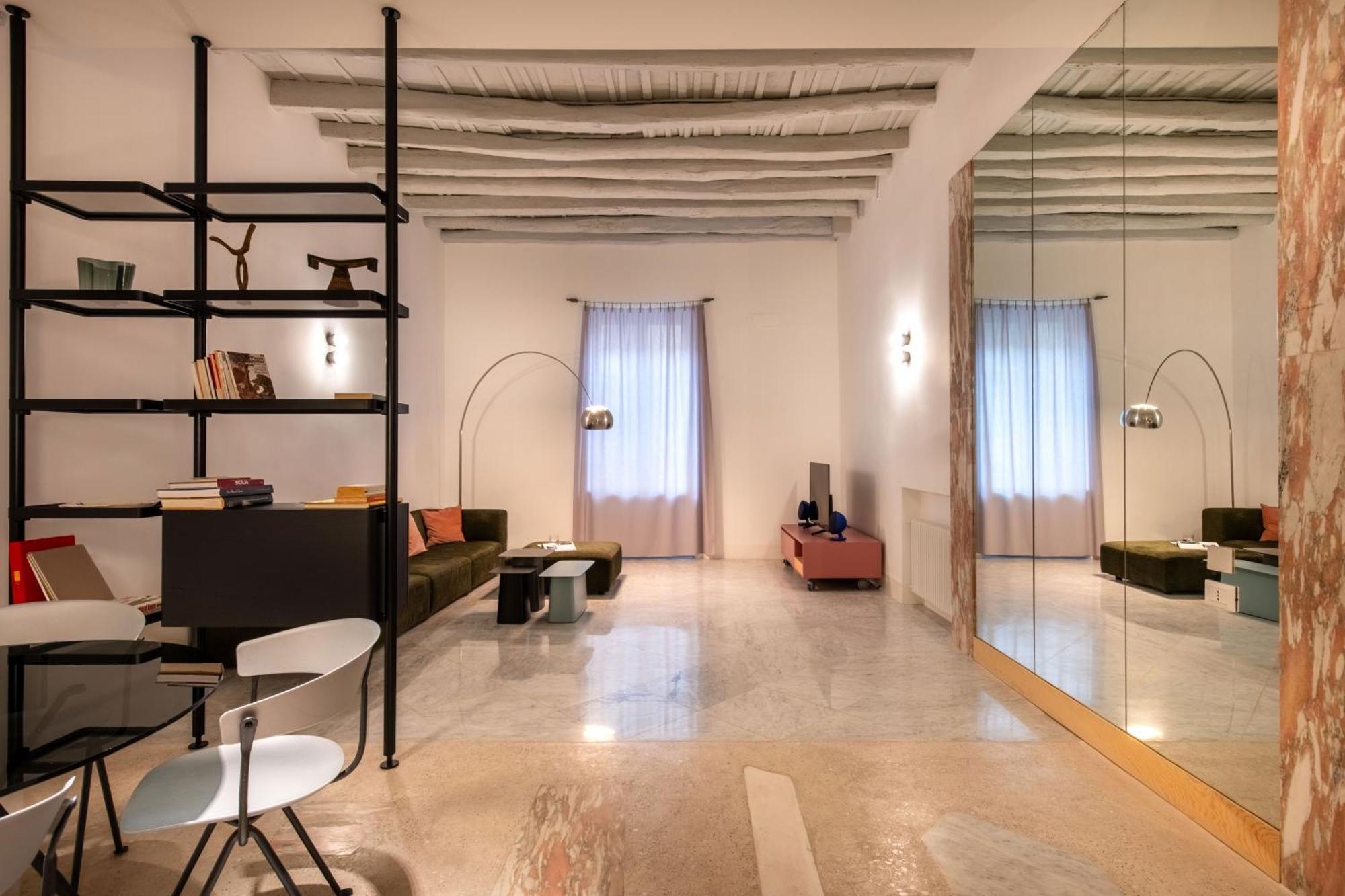 Sartoria Cavour - Modern Sicilian Elegance In A Former Tailor Shop باليرمو المظهر الخارجي الصورة